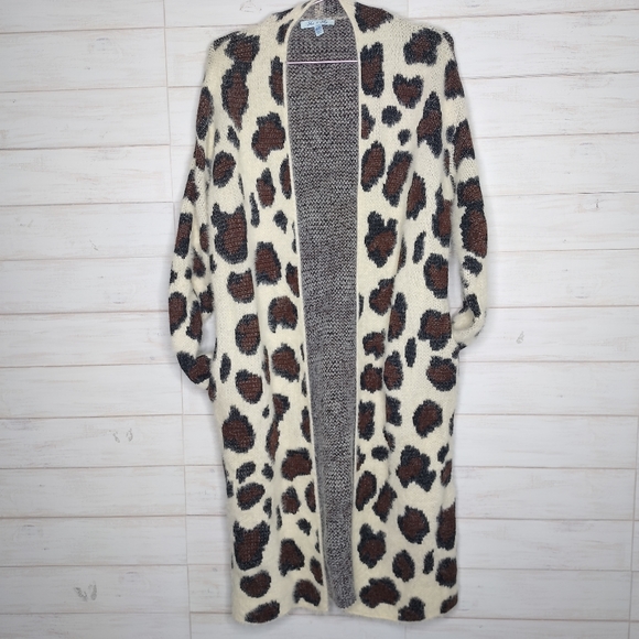 SHE + SKY LEOPARD PRINT CARDIGAN - Picture 5 of 15